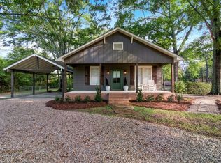 1221 Old Amy Rd, Laurel, MS 39440