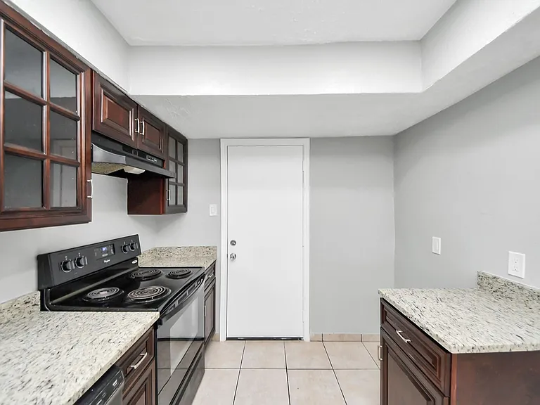 16618 Lonesome Quail Dr — Photo 19