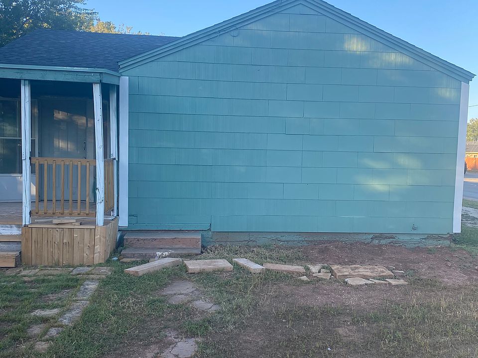 1st image of 3050 S 11th St