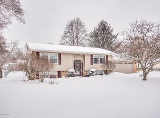 2612 Brahms Ave, Portage, MI 49024