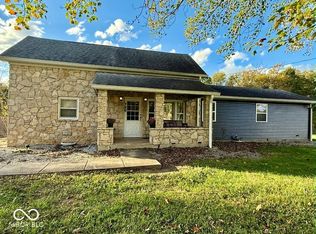 726 N Main St, Carthage, IN 46115