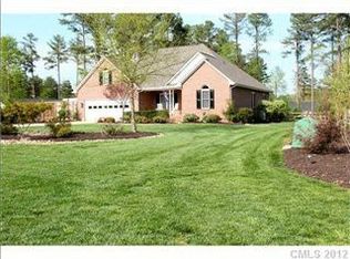 7832 Windy Pine Cir, Denver, NC 28037