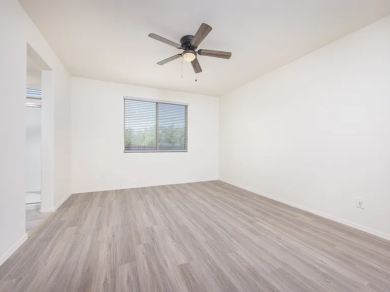 12195 W Amarissa Dr — Photo 12
