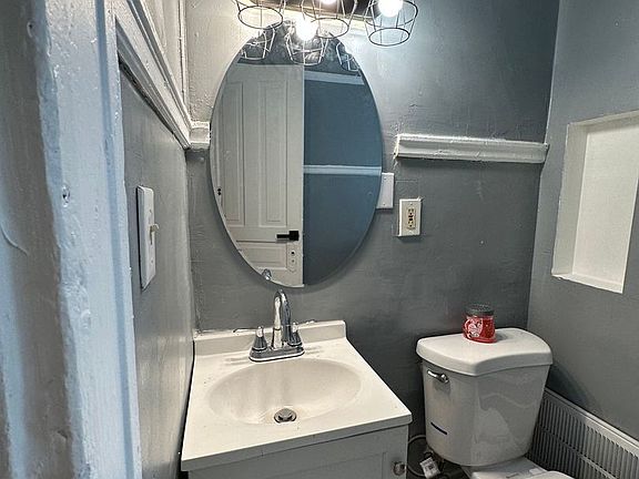 5th image of 2649 N 1st St #5275498E3