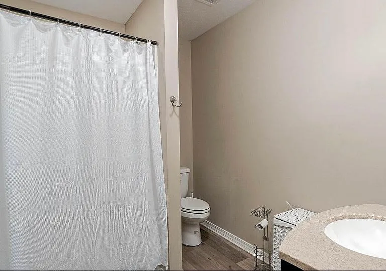 104 Trailwood Cir — Photo 6