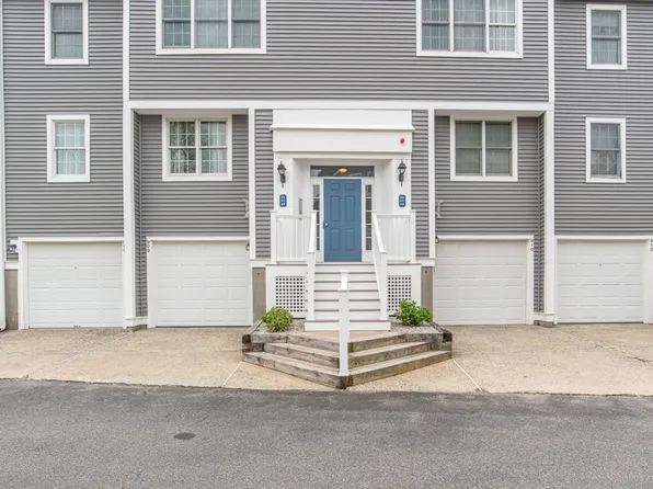 700 Shore Dr Unit 914, Fall River, MA 02721