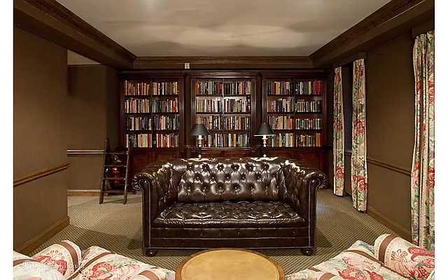 Sold by Douglas Elliman | media 14