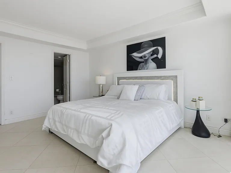 2715 N Ocean Blvd #10C — Photo 11