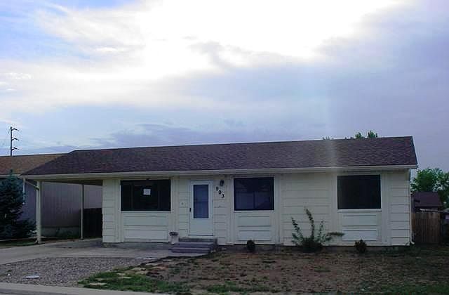 1st image of 903 Cottonwood Ct