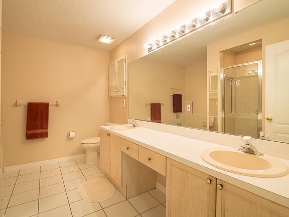 5th image of 70 Coral Sea Way APT 27