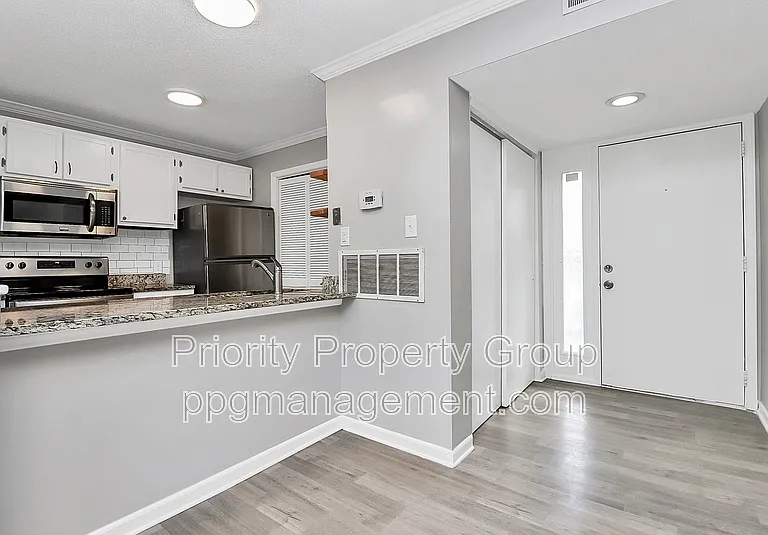 10971 Harrowfield Rd #1 — Photo 2