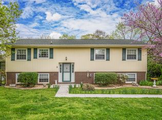 7720 Widdecomb Rd, Powell, TN 37849