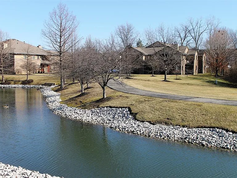 Walden Village — Photo 10
