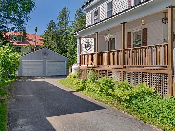 3rd image of 32 Morrill Avenue