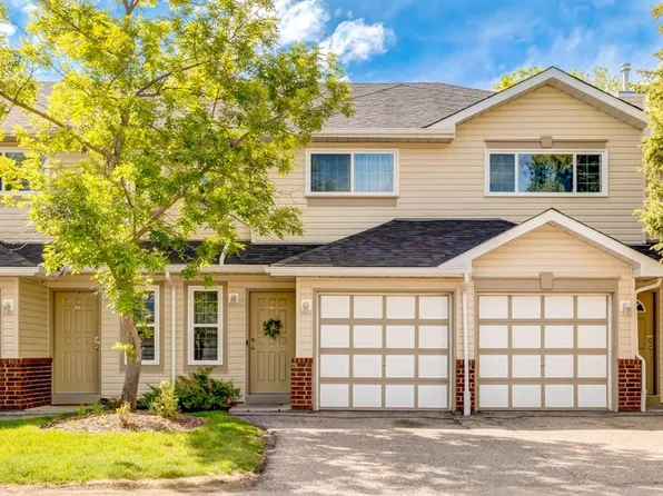 41 N Harvest Glen Hts NE, Calgary, AB T3K 4L3