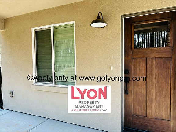 5th image of 2740 Commons Pl