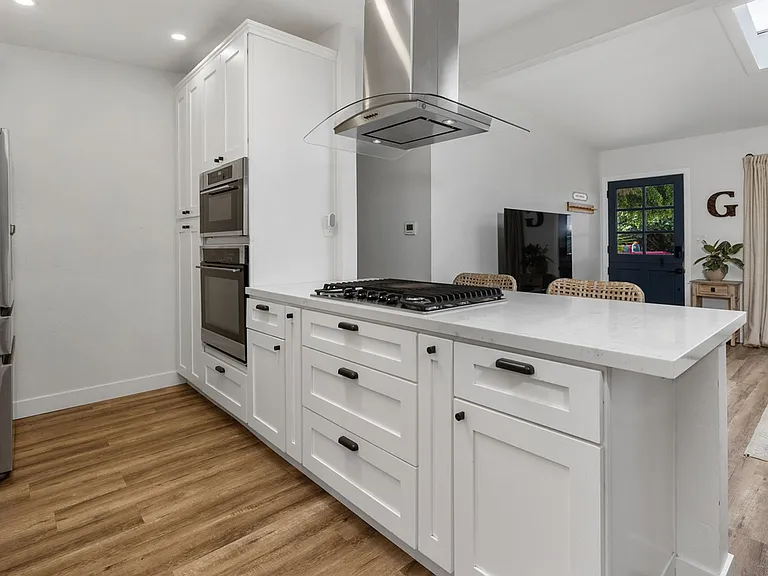 435 Cherry Ave — Photo 10