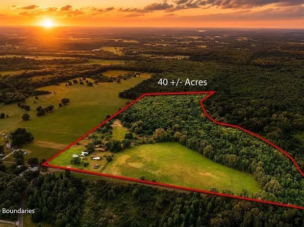 753 County Road 4390, Winnsboro, TX 75494