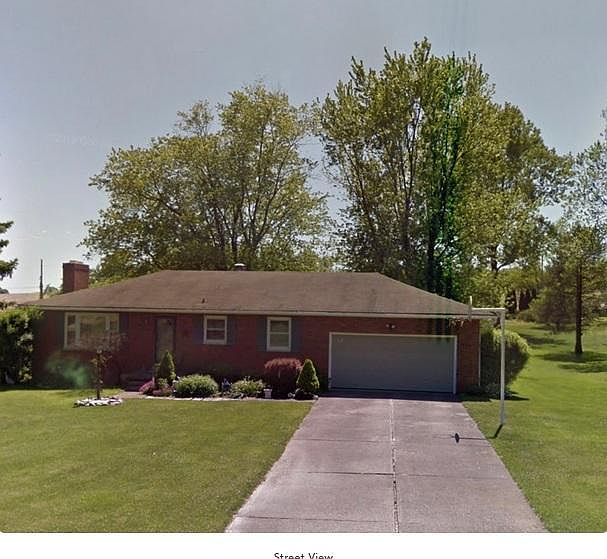 1st image of 3070 Meadowbrook Dr NE