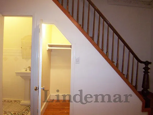 Rented by Lindemar LLC | media 71