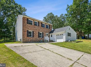 831 Laurel St, Turnersville, NJ 08012