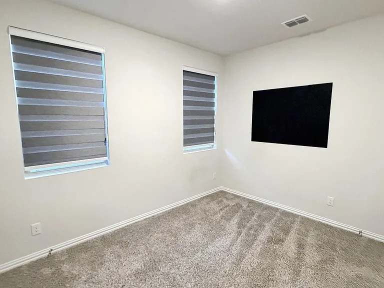 2653 Acadia Dr — Photo 18