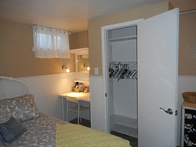 2721 S Kearney St — Photo 3