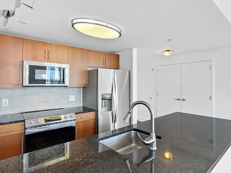 88 Morgan St #3208 — Photo 8