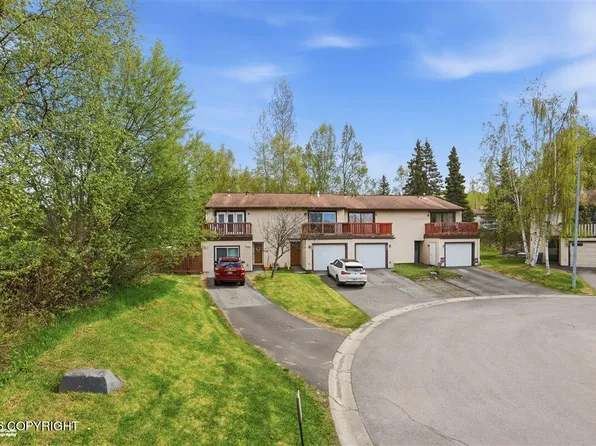 7020 Meteor Ct, Anchorage, AK 99504