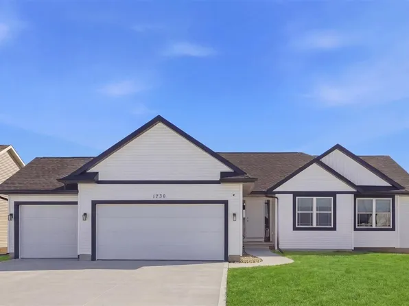 1730 Scarlet Sage Dr SW, Cedar Rapids, IA 52404