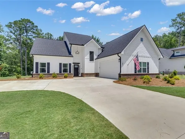 147 Wolf Creek Cv, Lagrange, GA 30240