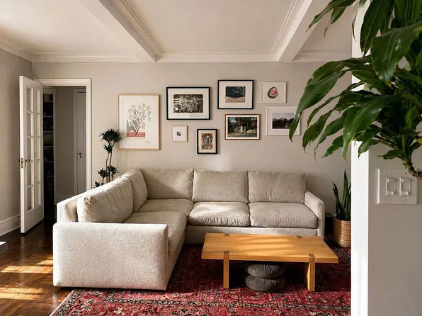 333 E 53rd St APT 8F, Manhattan, NY 10022