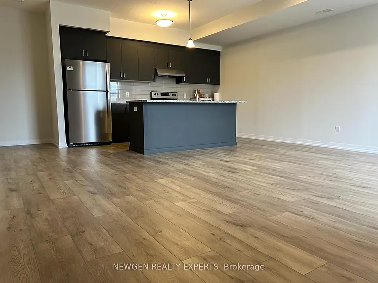 261 Woodbine Ave #E018 — Photo 9