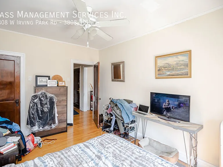 3808 W Irving Park Rd #10 — Photo 4