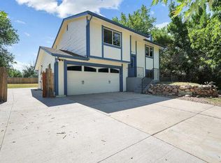 3911 Panorama Rd, Colorado Springs, CO 80907