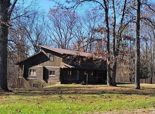 573 Ike Shipley Rd, Nashville, IN 47448