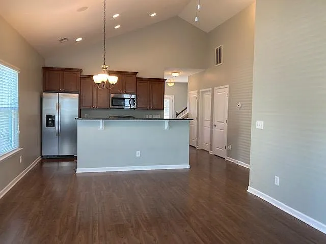 166 Cordage Dr — Photo 3