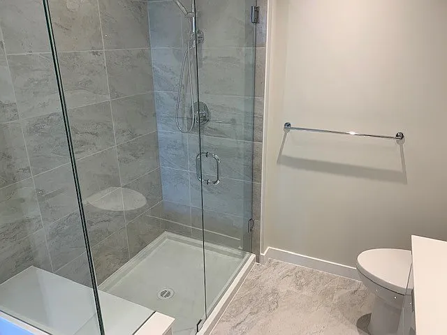 9213 Odlin Rd #505 — Photo 16