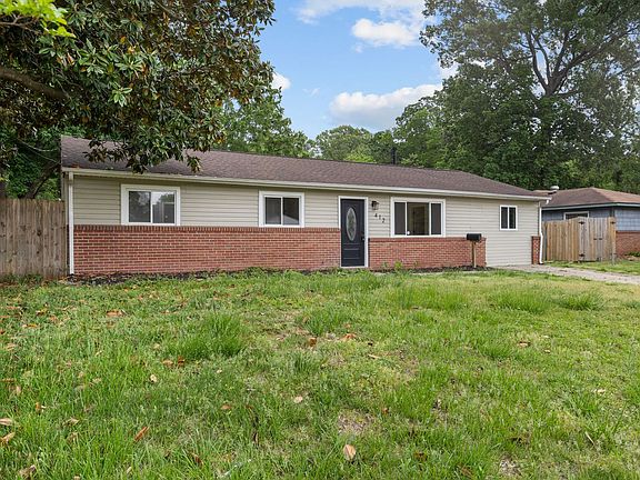 2nd image of 412 Lineberry Rd