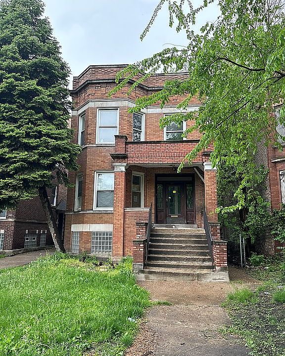1st image of 7734 S Saginaw Ave