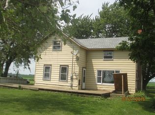 630 W Stonewall Rd, Dwight, IL 60420