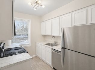 3923 Pennsylvania Ave SE APT 301, Washington, DC 20020