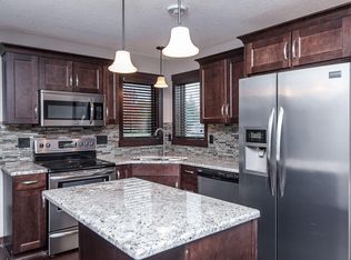 3352 Portage Cir NW, Rochester, MN 55901