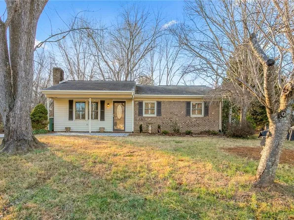 1305 Lashley Park Dr, Gibsonville, NC 27249