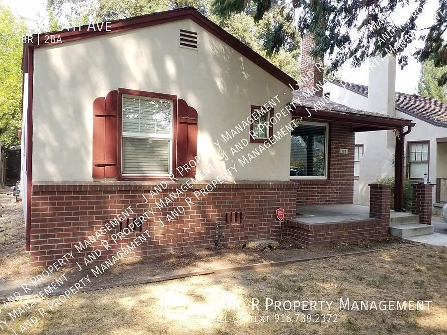 3/2 in Land Park — Photo 3