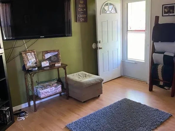 406 S Cantwell Ln, Desloge, MO 63601