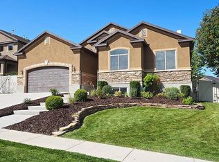 518 W Crenshaw Way, Saratoga Springs, UT 84045