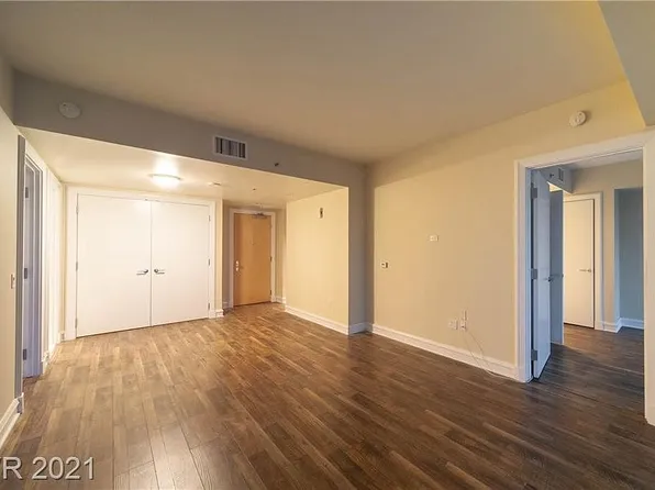 2700 Las Vegas Blvd S Unit 1707, Las Vegas, NV 89109