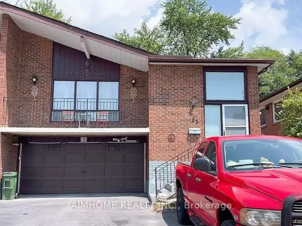 83 Mintwood Dr, Toronto, ON M2M 3A6