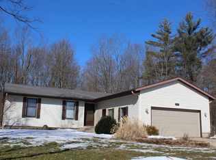 11957 Lincoln St, Grand Haven, MI 49417
